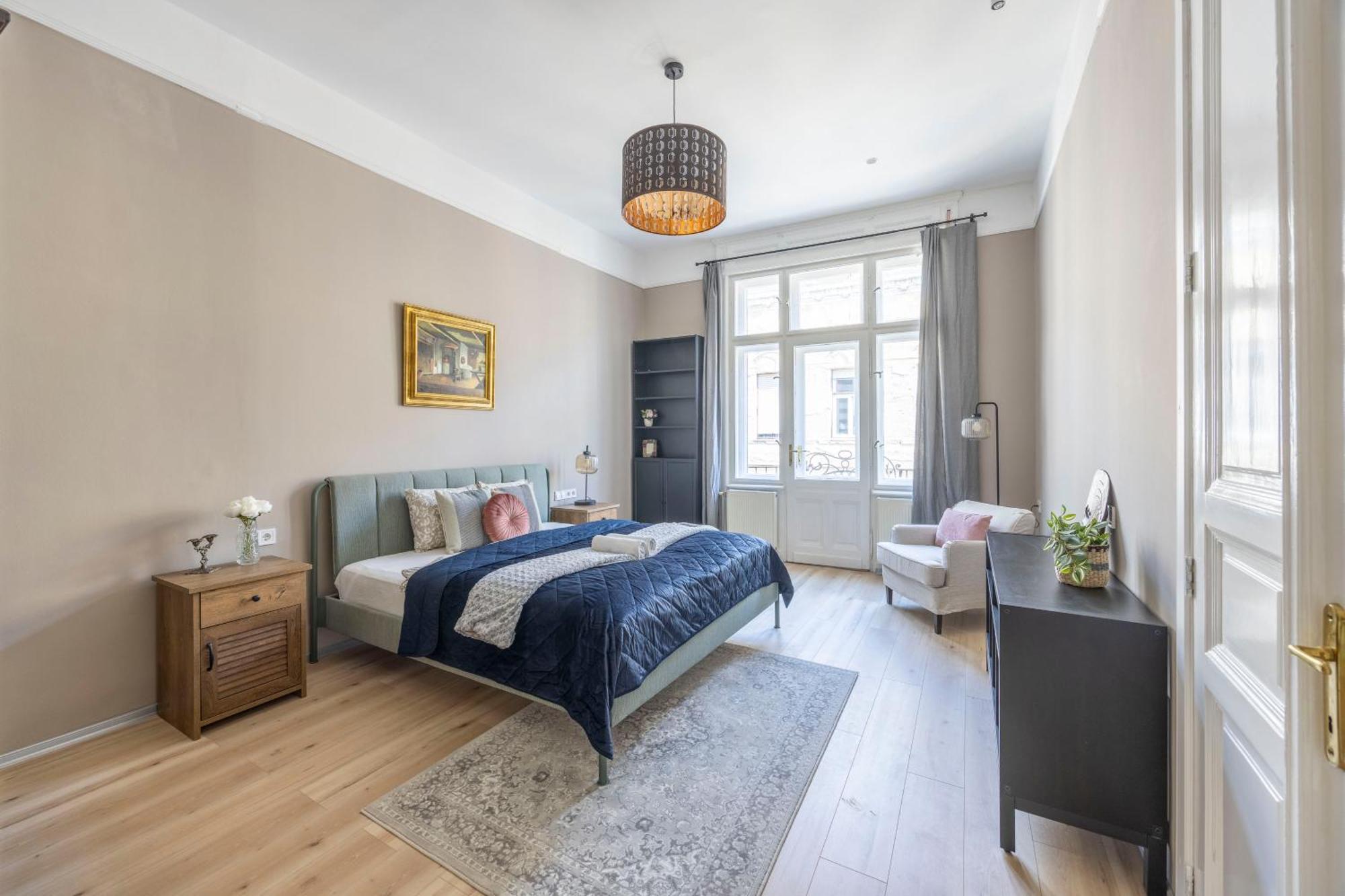 Charming Central Dream Home & Retreat By Prestige Homes Budapeste Exterior foto