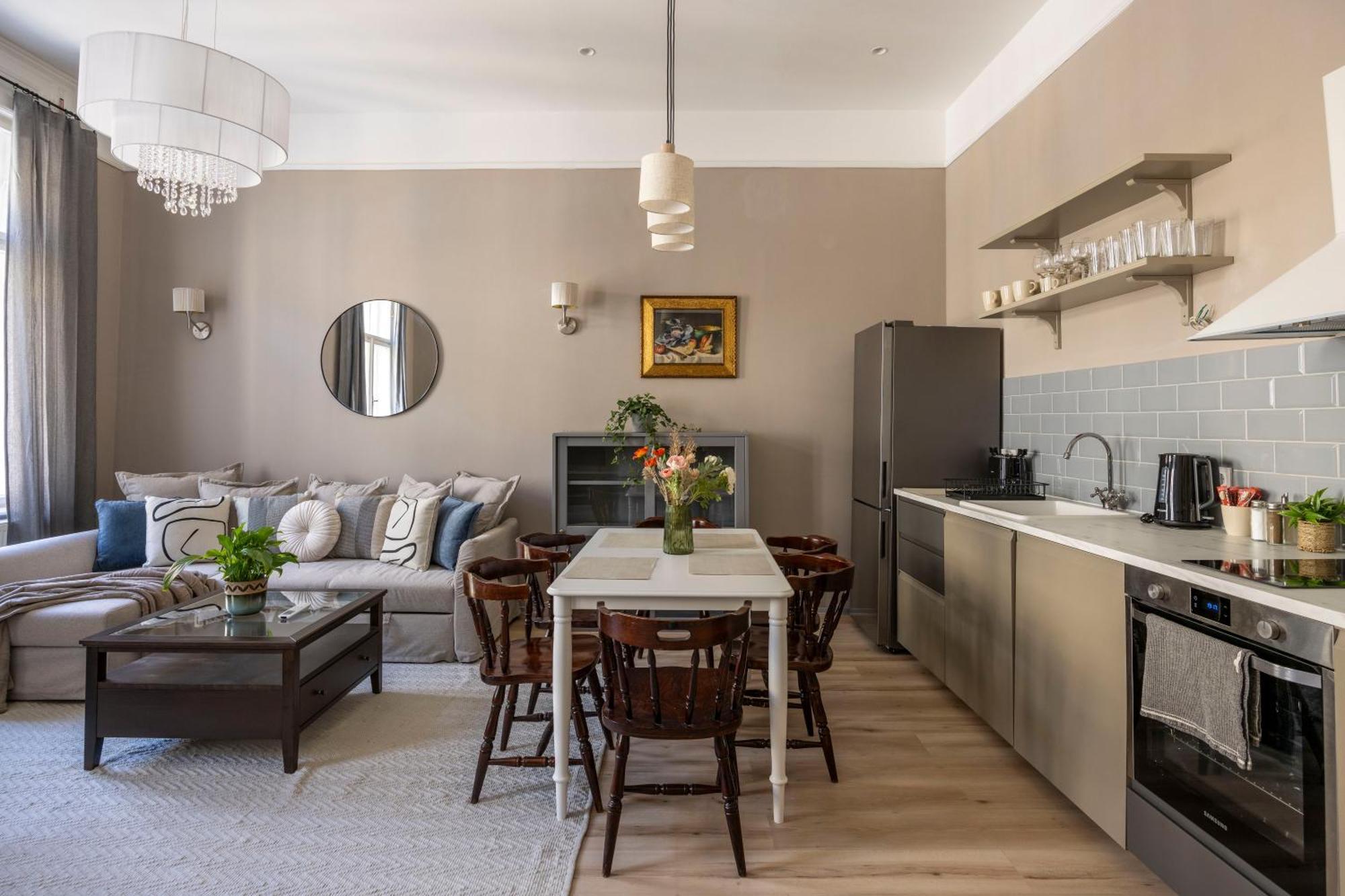 Charming Central Dream Home & Retreat By Prestige Homes Budapeste Exterior foto